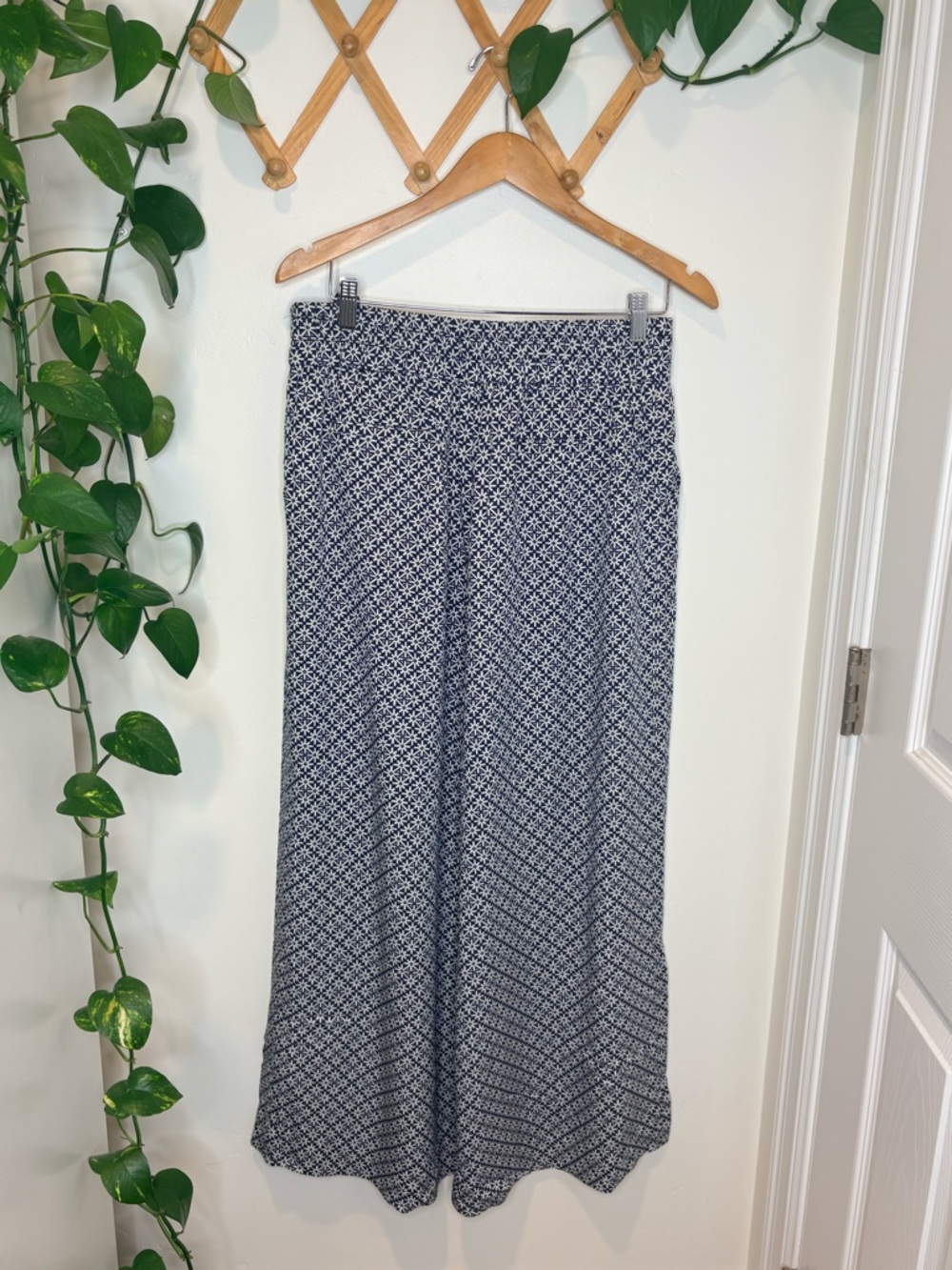 1. State High Rise Wide Leg Pants - Picture 7 of 10